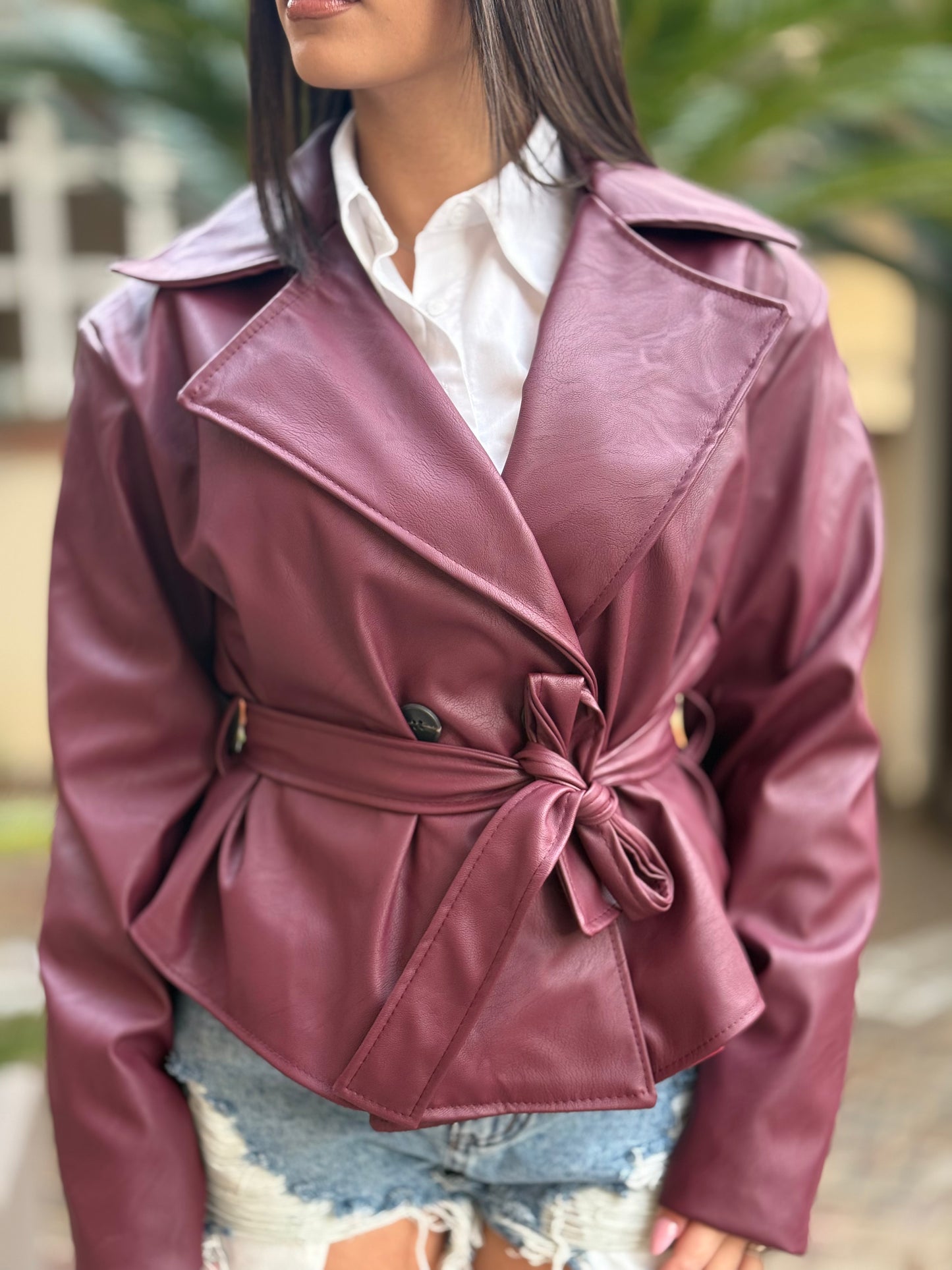 Trench Alexia