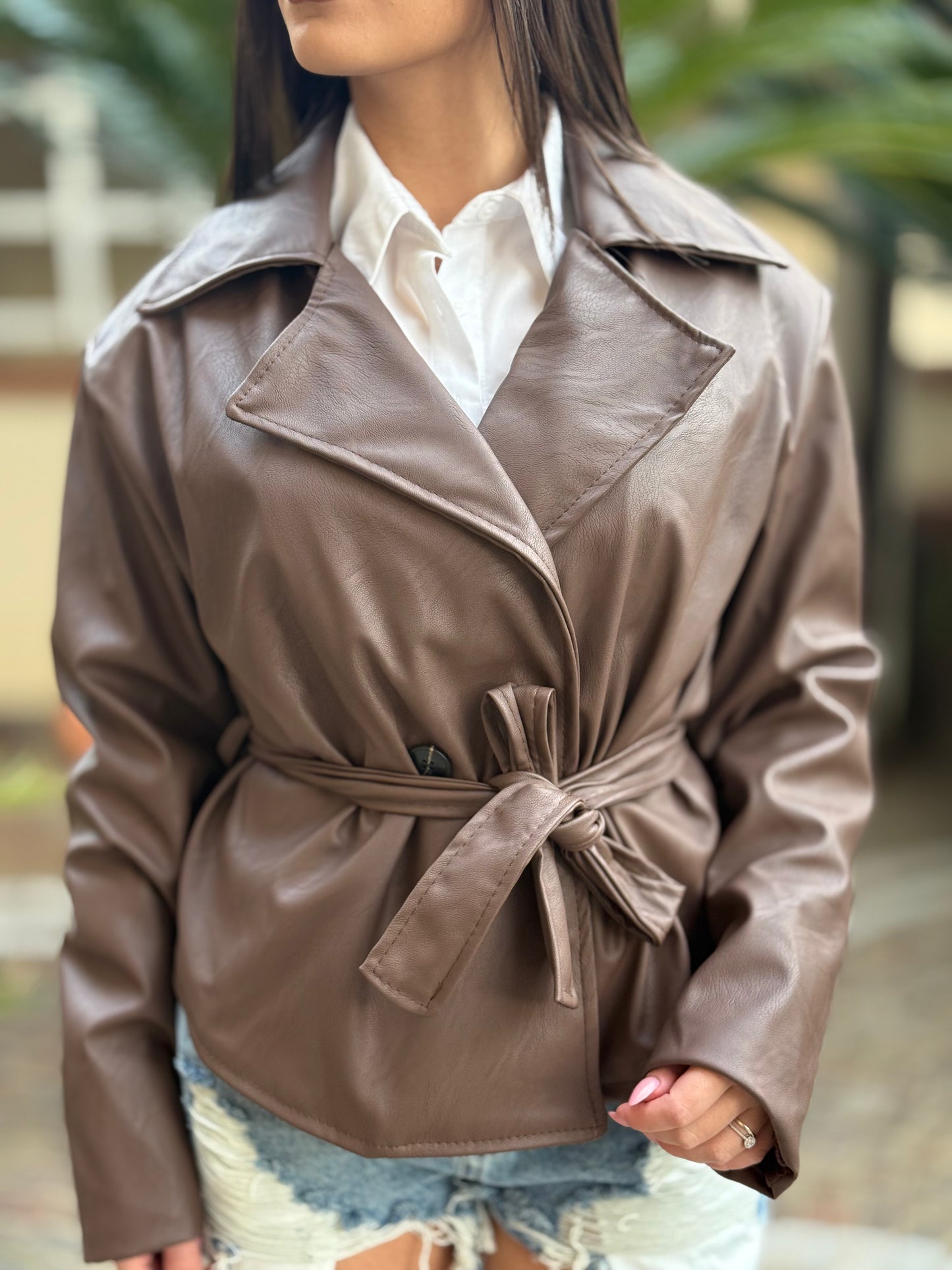 Trench Alexia