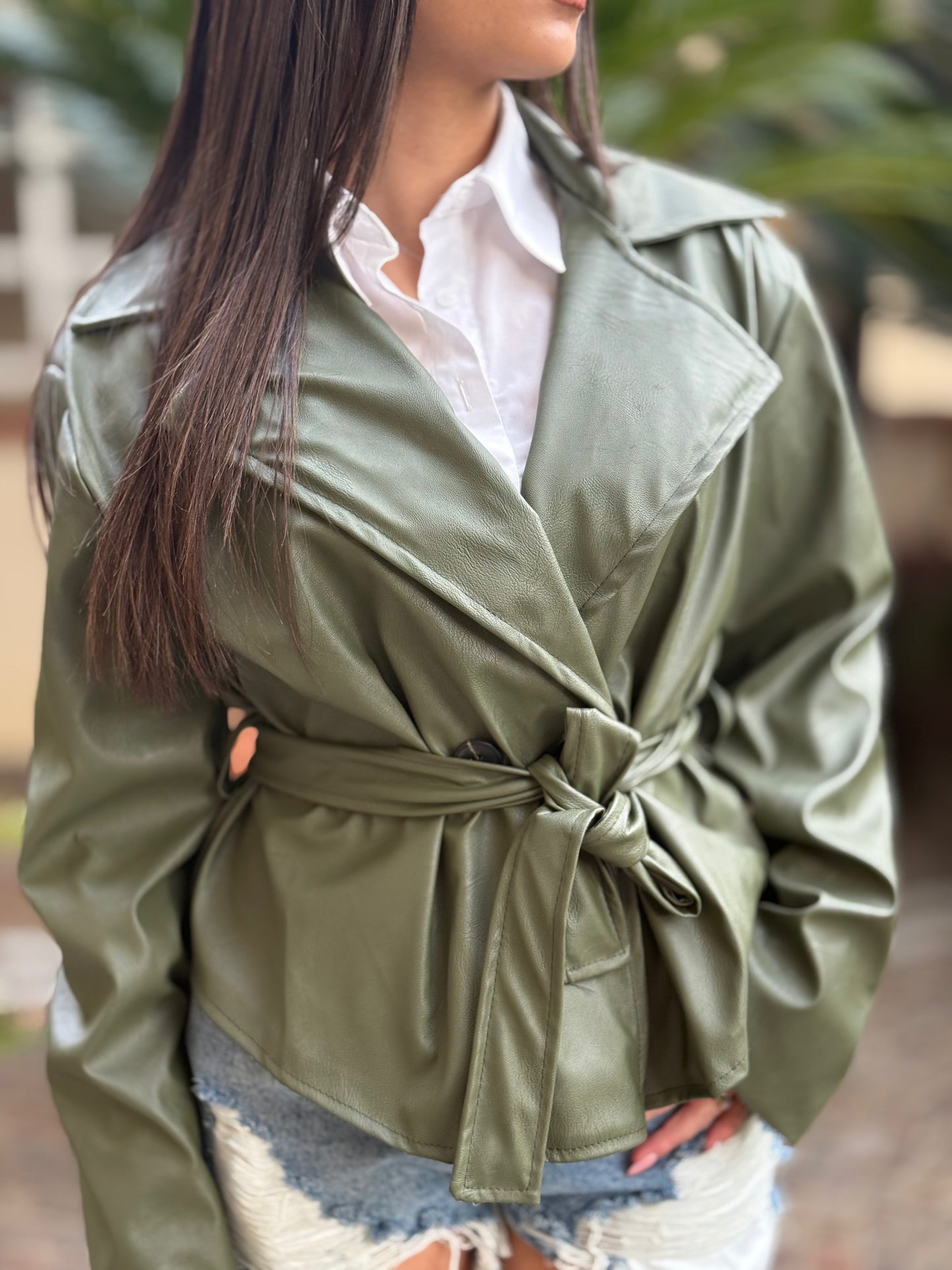 Trench Alexia